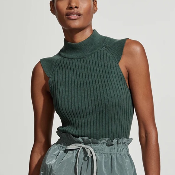 Varley Fowler Knitted tank with peekaboo back NWT - Picture 3 of 9